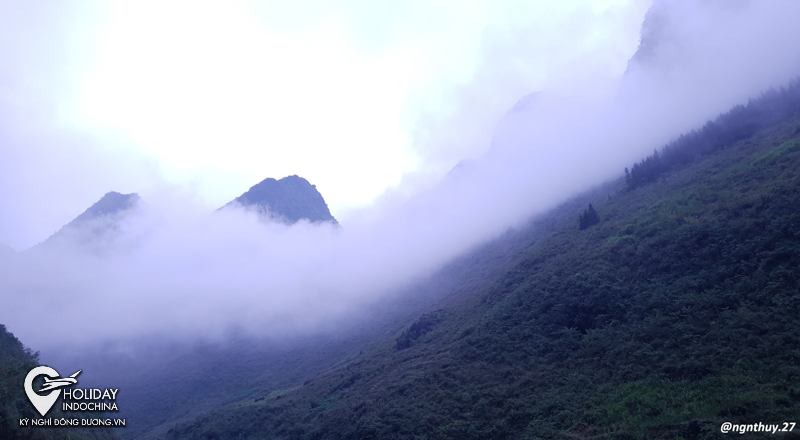 Sương sớm trên dốc Thẩm Mã